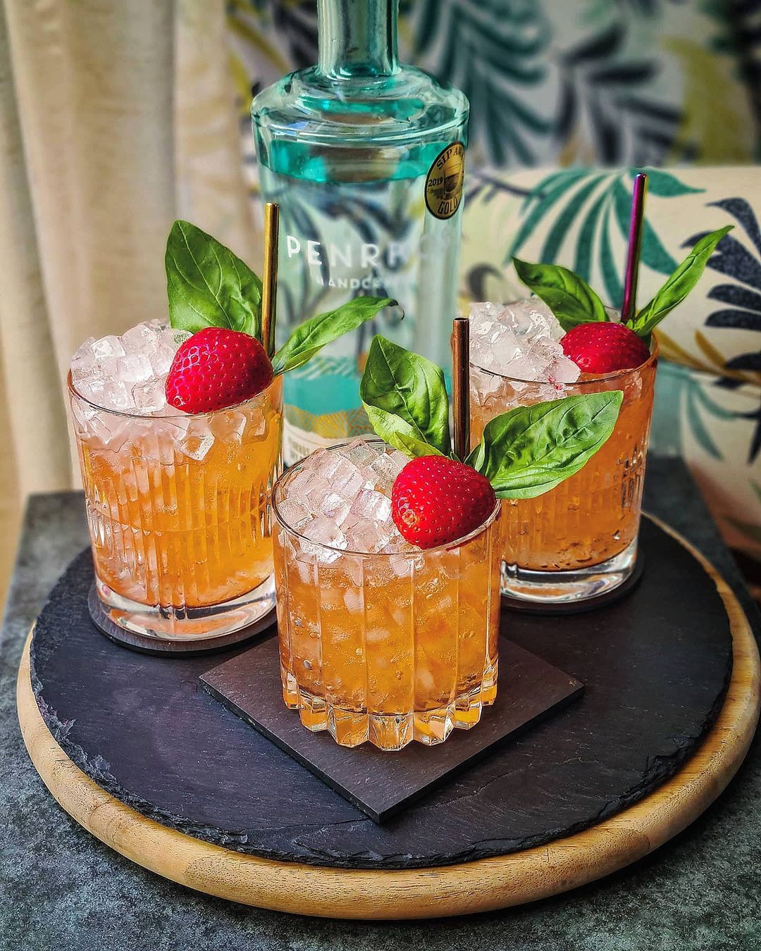 Strawberry & Basil Smash - Easy Cocktails With Gin Spirits